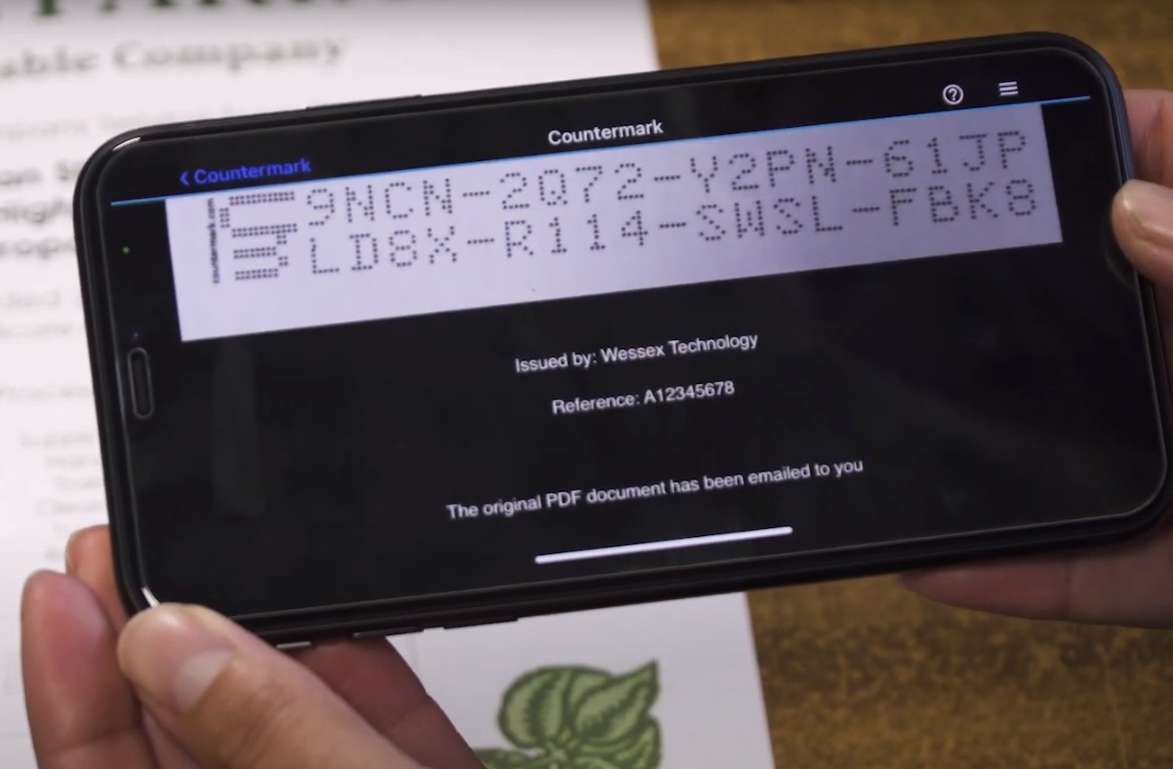 Using the QR1st App to authenticate documents